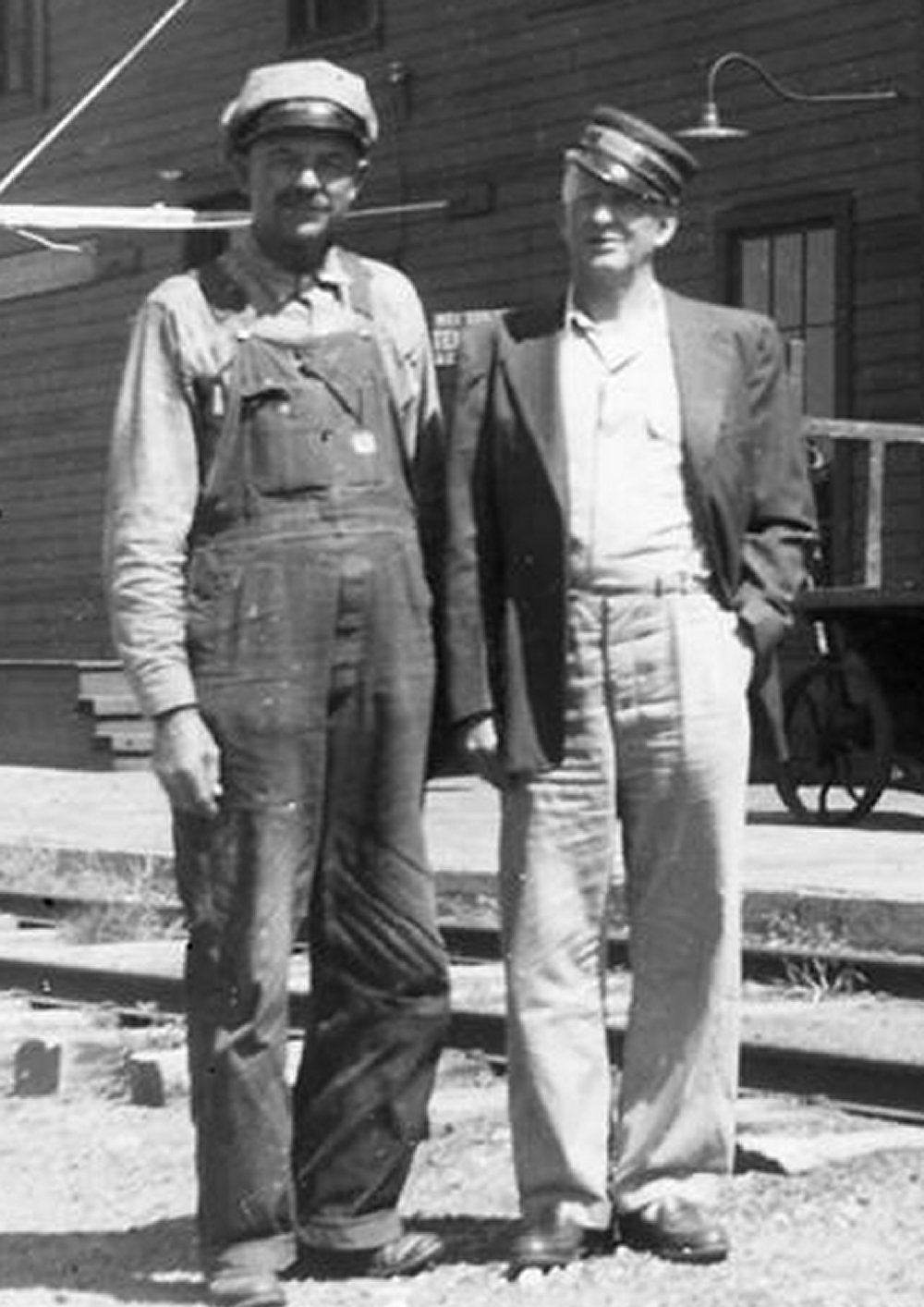 Left: Robert Harroun; Right: Vic Mason